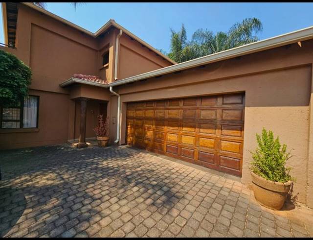 3 BEDROOM PROPERTY TO RENT IN GLEN MARAIS